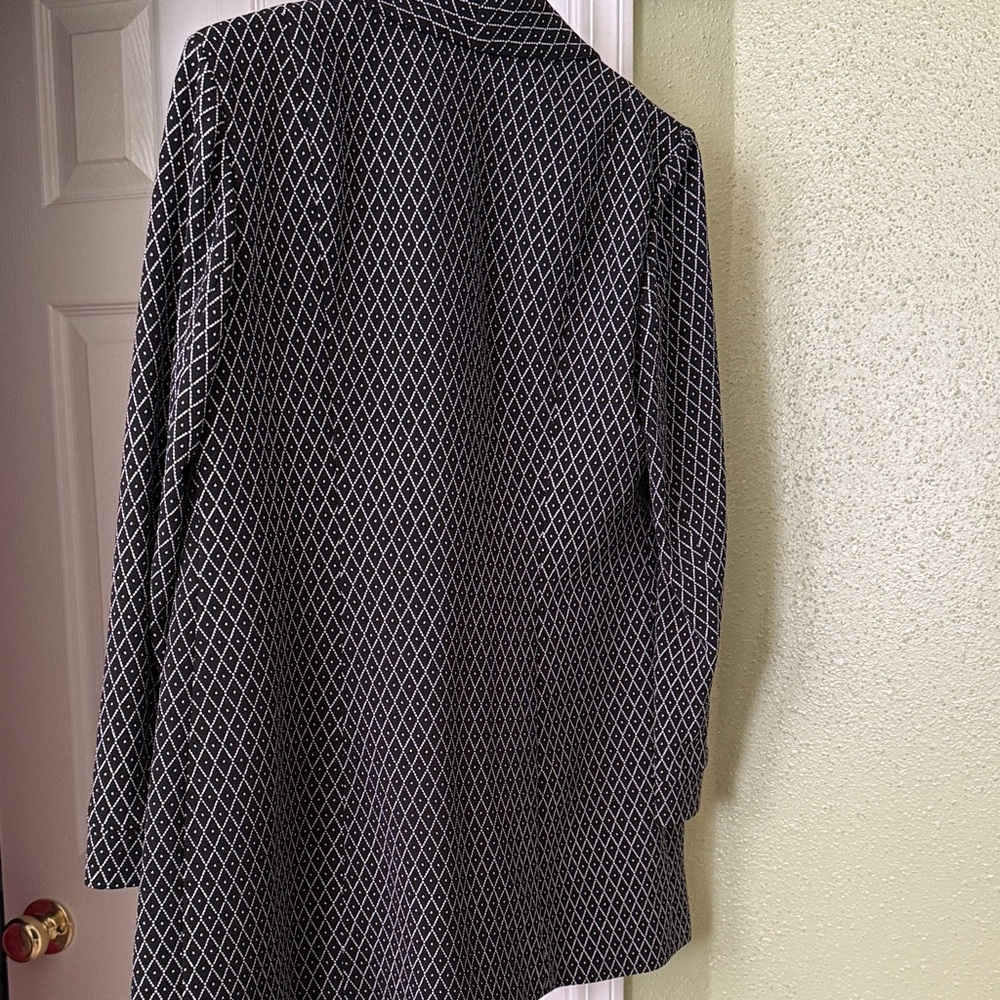 Black Label Black and White Patterned Blazer - Picture 5 of 6